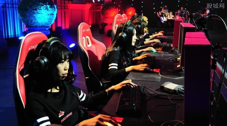 也吸引了更 也吸引了更