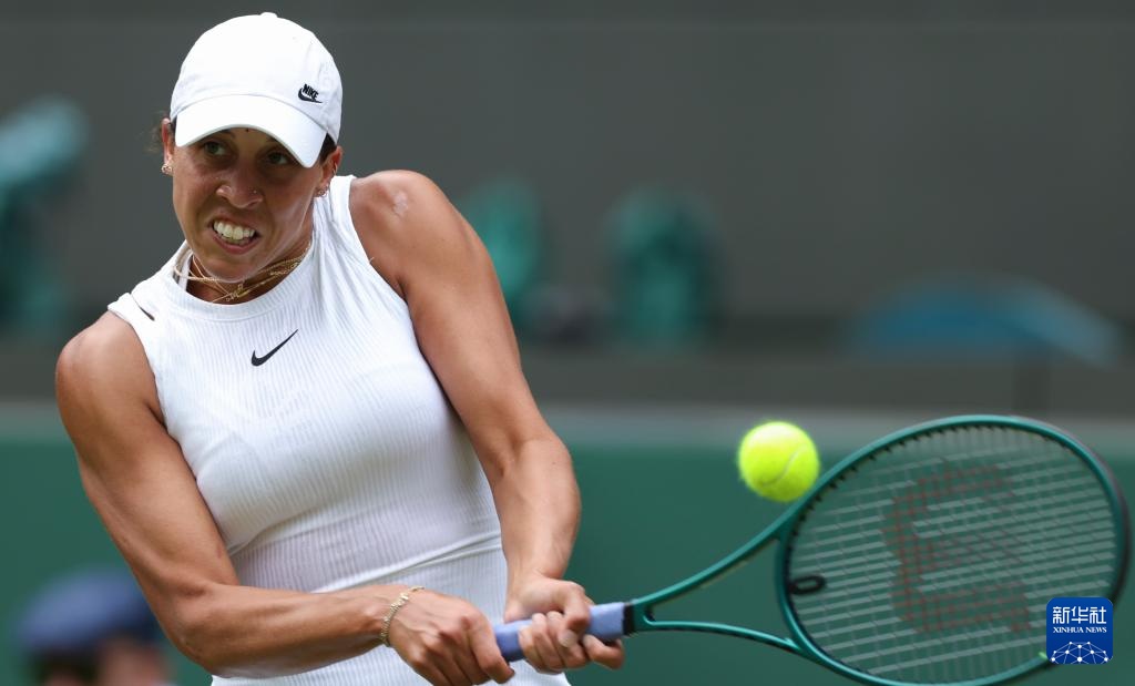 都定格在球 都定格在球